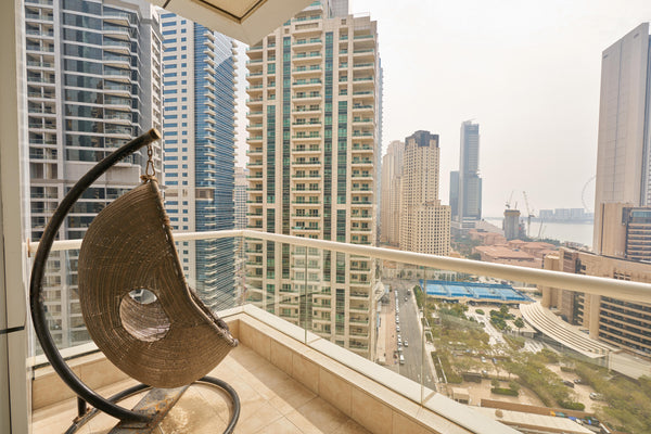 Luxurious 1-Bedroom Apartment for Sale in Botanica Tower, Dubai Marina